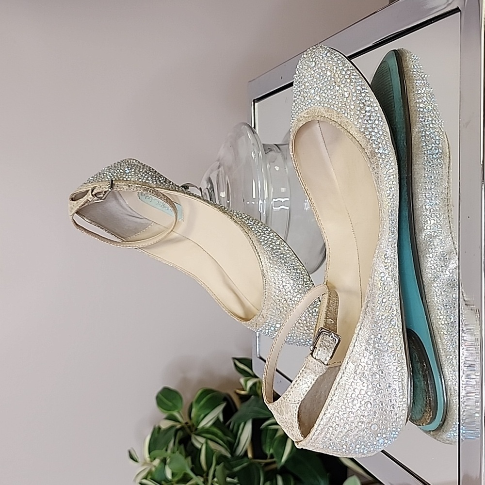 Ankle Strap Ballerina Flat